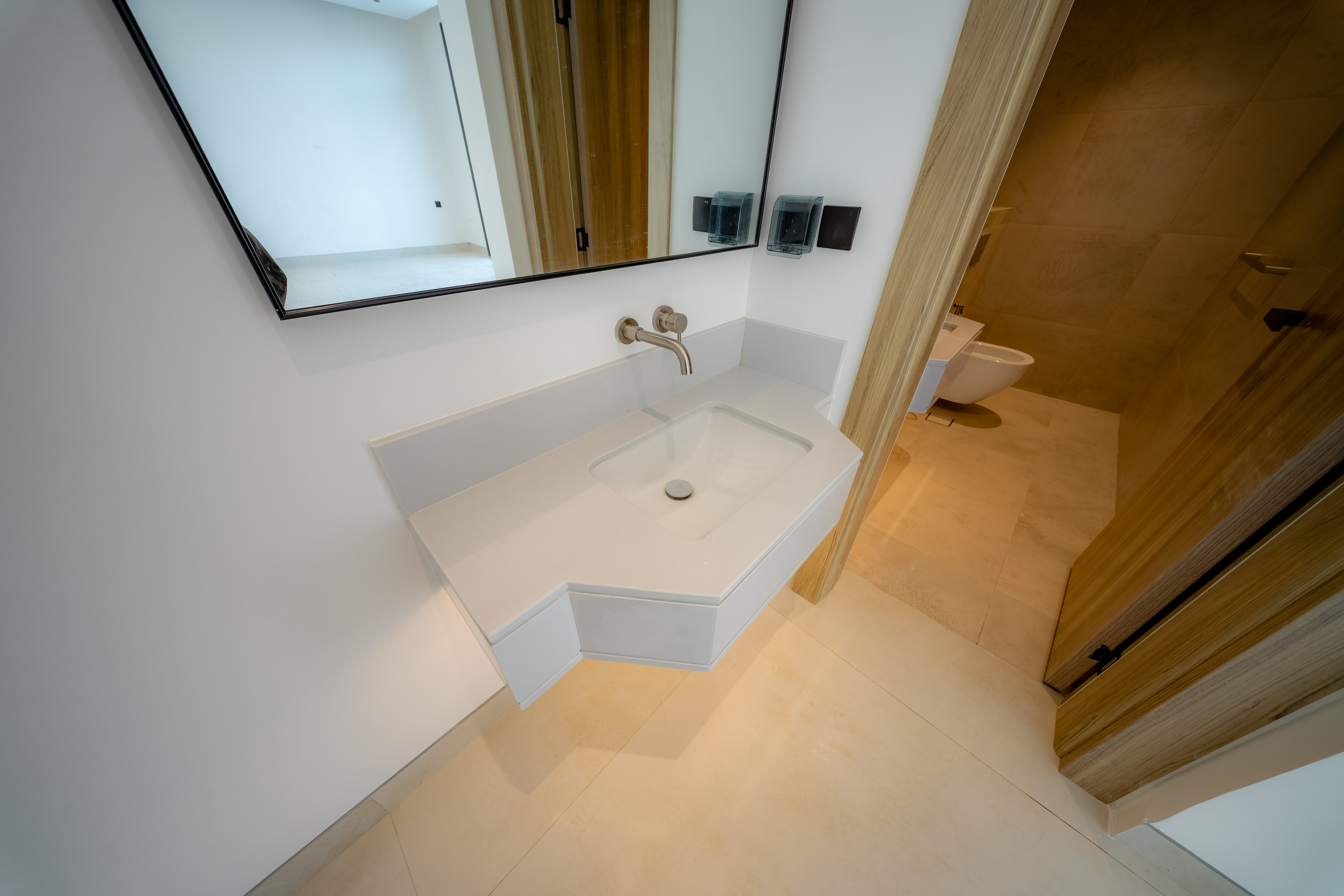 مينا 54 - Image 11